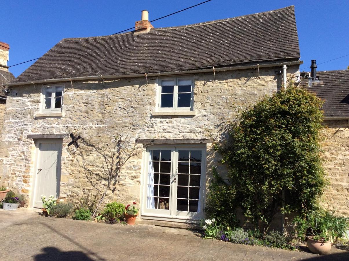 The Old Bakehouse Cotswold Cottage Stonesfield Exterior photo